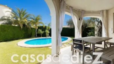 Detached house in Carrer de Murillo, 19 photo 6