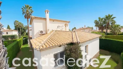 Detached house in Carrer de Murillo, 19 photo 7