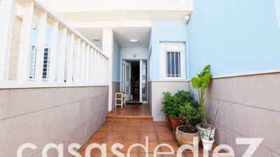 Terraced house on Carrer de Ernest Lluch, 16 photo 32