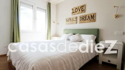 Apartment on Vermeer Street photo 11