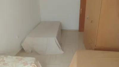 Apartment on Carrer de Higinio Noja 'Professor', 1 photo 13