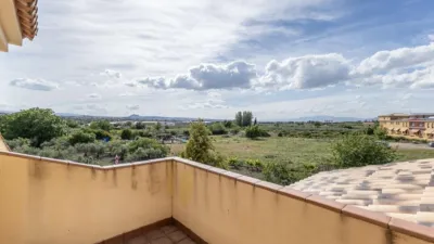 Detached house on Calle Mariana Pineda photo 39