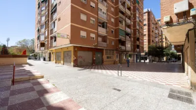 Piso en calle del Pintor Ismael de la Serna photo 6