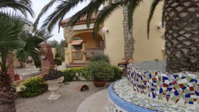 Semi-detached chalet on the Barcelona to Cadiz Road photo 17