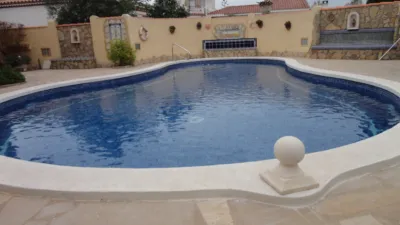 Semi-detached chalet on the Barcelona to Cadiz Road photo 4