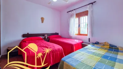 Apartment on Calle del Pez photo 12