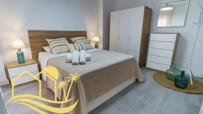 Apartment on Avenida de Juan Sebastián Elcano photo 8