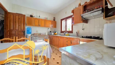 Single-family home on Calle de la Cañada Aguilar photo 9