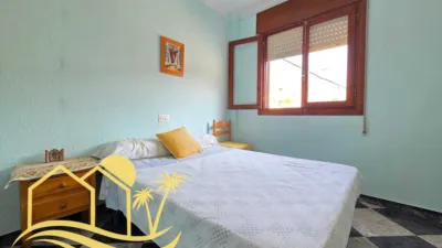 Apartment on Pi i Margall Street photo 9