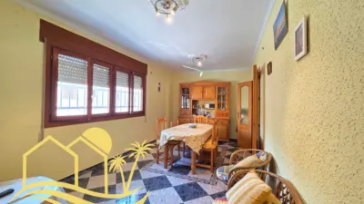 Apartment on Pi i Margall Street photo 4