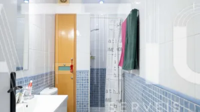 Apartment in Passatge de l'Almirall Marquet photo 37