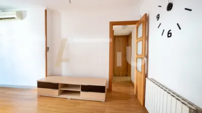 Flat on Carrer dels Alps photo 10