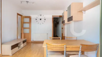 Flat on Carrer dels Alps photo 5