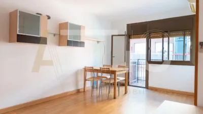 Flat on Carrer dels Alps photo 2