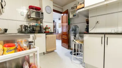 Apartment on Carrer de Lusitània photo 5