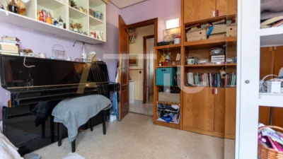 Apartment on Carrer de Lusitània photo 47
