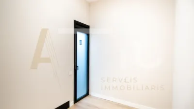 Casa en Carrer de Salvador Seguí photo 25
