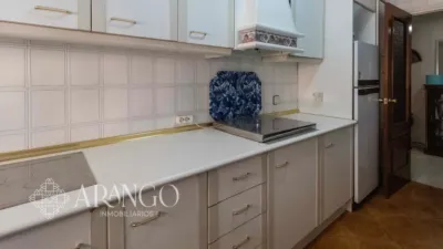 Apartment in Parque Atlántico-Las Naciones-Los Arcos photo 3