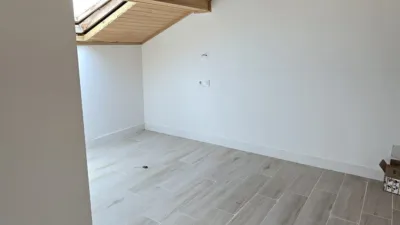 Semi-detached chalet in Sobran (Resto Parroquia) photo 10