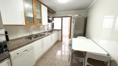 Apartment on Carrer de Gabriel Maura photo 8