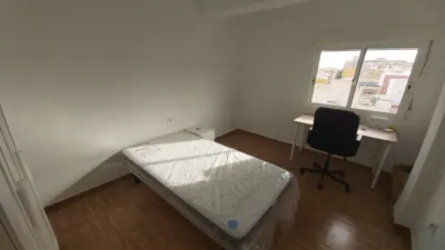 Habitación en alquiler en los Ángeles-Cruz de Caravaca-Piedras Redondas, Los Ángeles-Cruz de Caravaca-Piedras Redondas (Almería Capital) de 275 €<span>/mes</span>