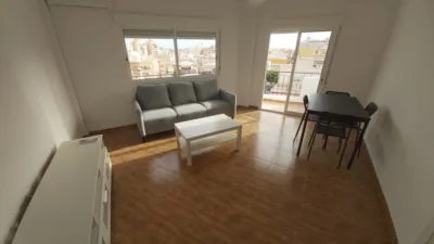 Habitación en alquiler en los Ángeles-Cruz de Caravaca-Piedras Redondas, Los Ángeles-Cruz de Caravaca-Piedras Redondas (Almería Capital) de 275 €<span>/mes</span>