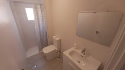 Habitación en alquiler en Oliveros-Altamira-Barrio Alto, Oliveros-Altamira-Barrio Alto (Almería Capital) de 300 €<span>/mes</span>