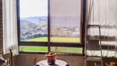 Piso en alquiler en Camino de la Ropa, Medina de Pomar de 500 €<span>/mes</span>