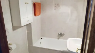 Piso en alquiler en Camino de la Ropa, Medina de Pomar de 500 €<span>/mes</span>