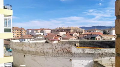 Piso en alquiler en Camino de la Ropa, Medina de Pomar de 500 €<span>/mes</span>