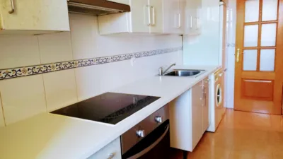 Apartment in Camino de Villalonquejar photo 4