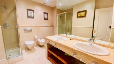 Piso en venta en Avenida Zumalacarregui, Número 15, Antiguo Ondarreta (San Sebastián - Donostia) de 720.000 €