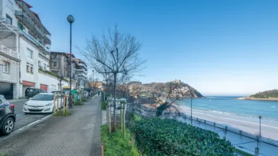 Piso en venta en Mirakontxa Pasealekua, 39, Miraconcha (San Sebastián - Donostia) de 3.590.000 €