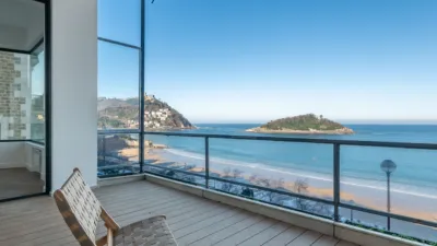 Piso en venta en Mirakontxa Pasealekua, 39, Miraconcha (San Sebastián - Donostia) de 3.590.000 €