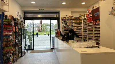 Local comercial en venta en Plaza de Nornahi, 4, Bidebieta (San Sebastián - Donostia) de 195.000 €