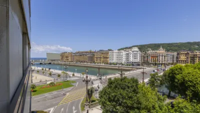 Piso en venta en Askatasunaren Hiribidea, 1, Centro (San Sebastián - Donostia) de 1.335.000 €