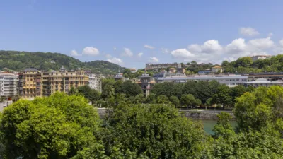 Piso en venta en Askatasunaren Hiribidea, 1, Centro (San Sebastián - Donostia) de 1.335.000 €