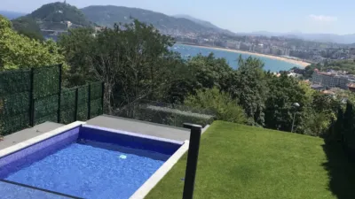Casa en venta en Camino de Marbil, Antiguo Ondarreta (San Sebastián - Donostia) de 2.750.000 €