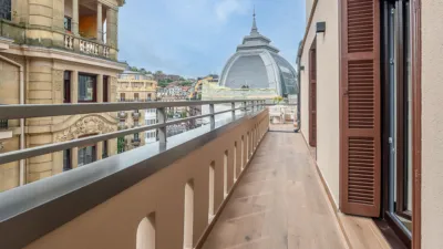 Piso en venta en Calle de Prim, 59, Centro (San Sebastián - Donostia) de 1.360.000 €
