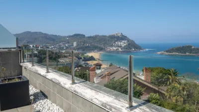 Piso en venta en Calzada de Aldapeta, 51, Miraconcha (San Sebastián - Donostia) de 2.090.000 €