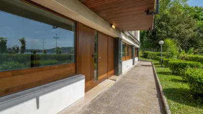 Piso en venta en Plaza del Funicular, Antiguo Ondarreta (San Sebastián - Donostia) de 1.200.000 €