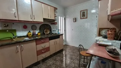 Terraced house on Carrer de Santa Cecilia photo 9