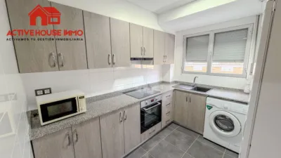 Piso en venta en Plaça de Prim, Santa Bàrbara de 89.500 €