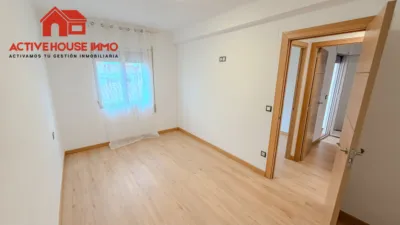Piso en venta en Plaça de Prim, Santa Bàrbara de 89.500 €