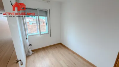 Piso en venta en Plaça de Prim, Santa Bàrbara de 89.500 €
