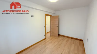 Piso en venta en Plaça de Prim, Santa Bàrbara de 89.500 €