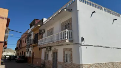 House on Villamanrique Street photo 2