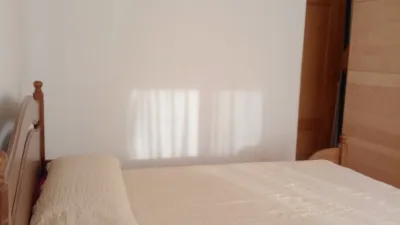 Apartment on Poeta Manuel Benitez Carrasco Street photo 27