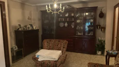 Apartment on Pérez Hervás Street photo 16