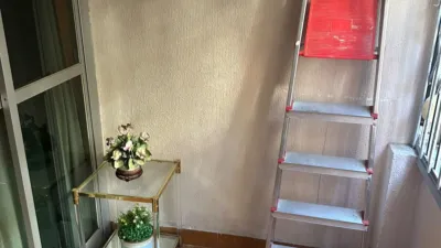 Apartment on Pérez Hervás Street photo 18